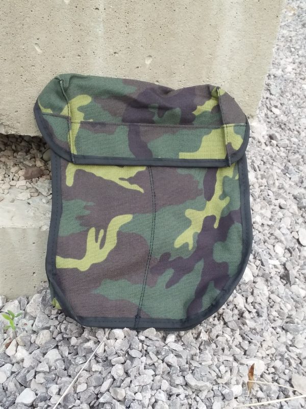 Czech M95 Camouflage 2 Cell Magazine Pouch - Image 5