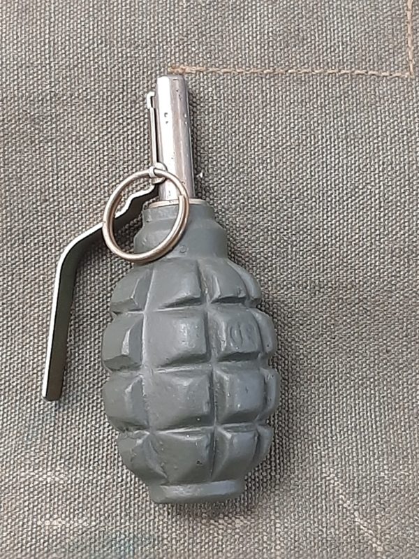 Polish F1 Cutaway Inert Grenade - Image 3